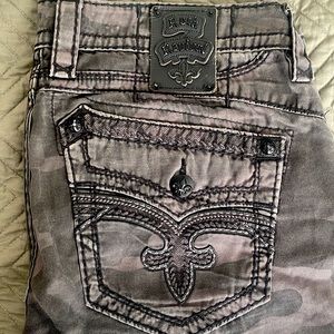 Rock Revival  camo